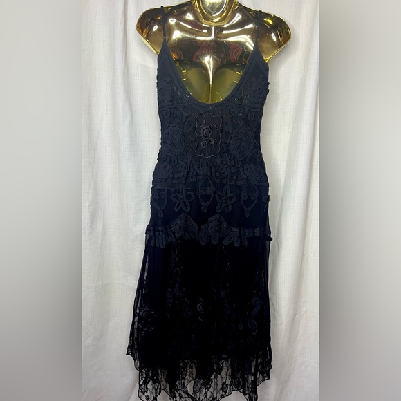 Chic Black Floral Lace Maxi Dress M - Picture 4 of 6